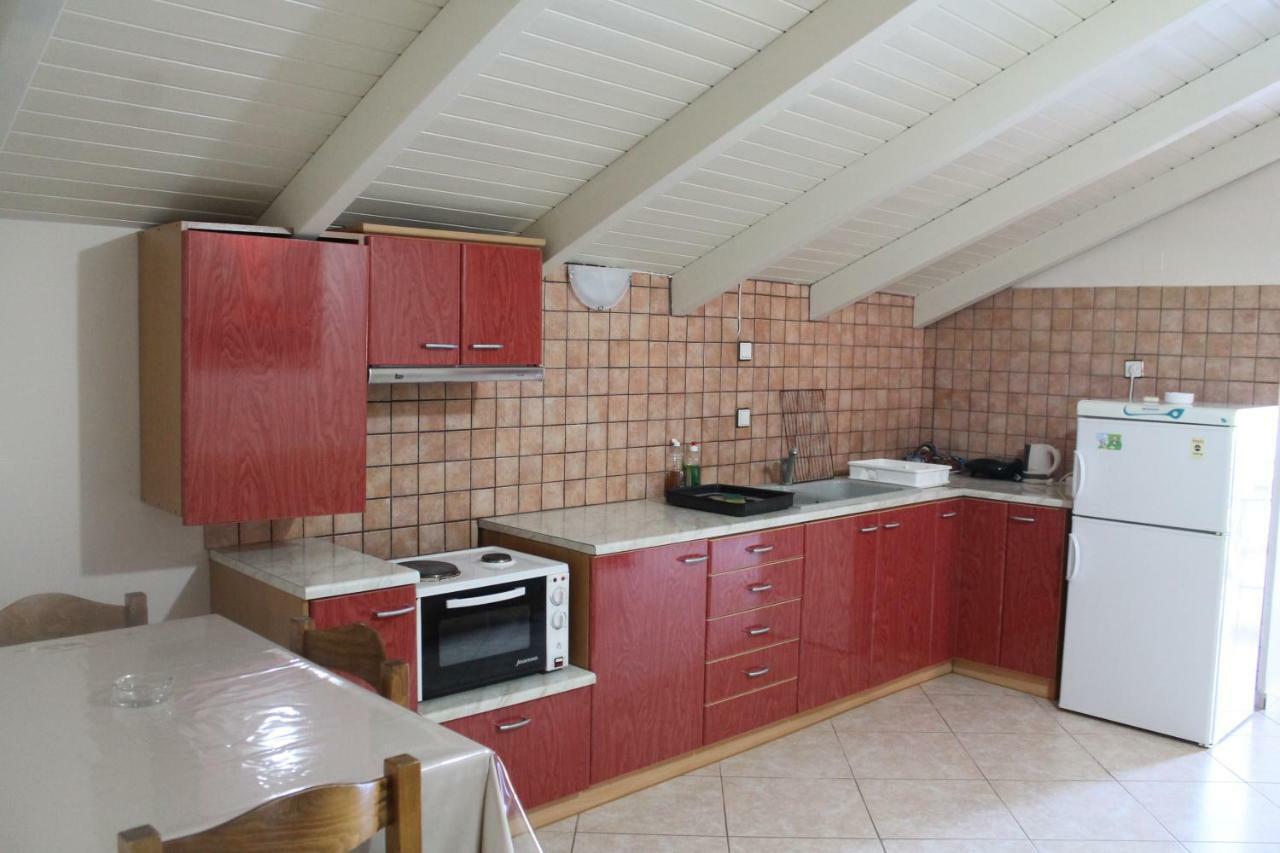 Victoria'S Apartments Dilináta المظهر الخارجي الصورة